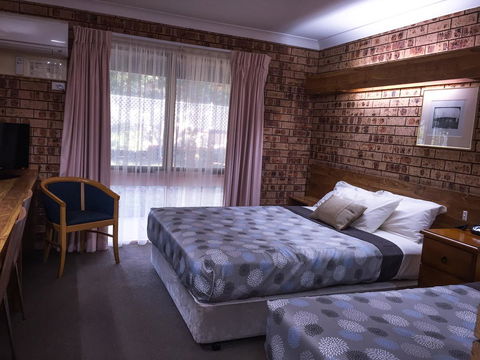 Ten Dollar Town Motel - Accommodation Melbourne 5