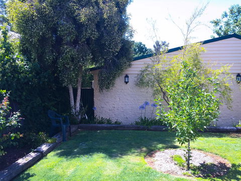 Ten Dollar Town Motel - Accommodation Melbourne 22