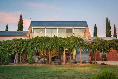 Barossa Shiraz Estate - Accommodation Melbourne 1