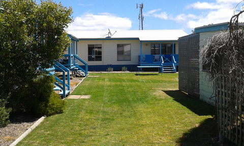 Marion Bay Holiday Villas - Melbourne 4u 4