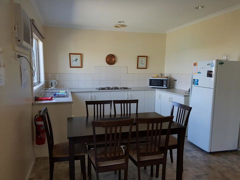 Marion Bay Holiday Villas - Melbourne 4u 9