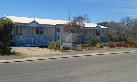 Marion Bay Holiday Villas - Melbourne 4u 5