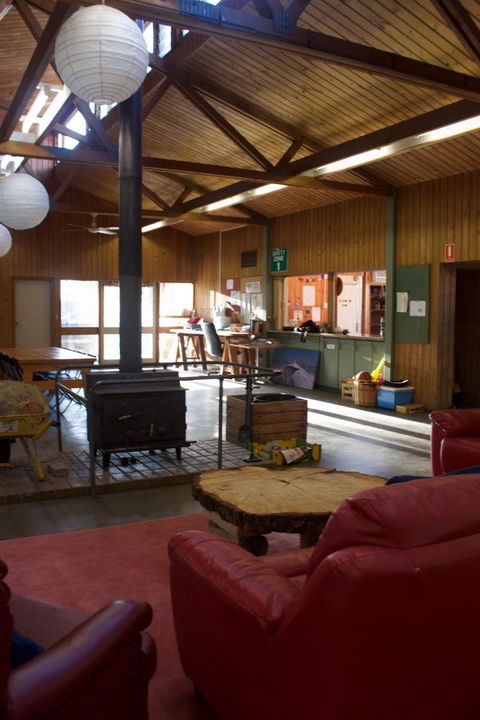 Longwood Retreat - Melbourne 4u 30