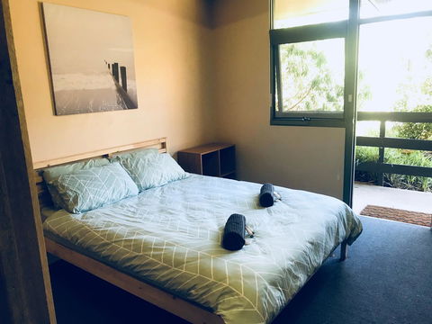 Longwood Retreat - Melbourne 4u 15
