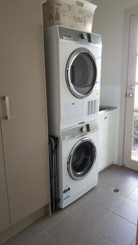 Jacaranda Homestay - Melbourne 4u 17