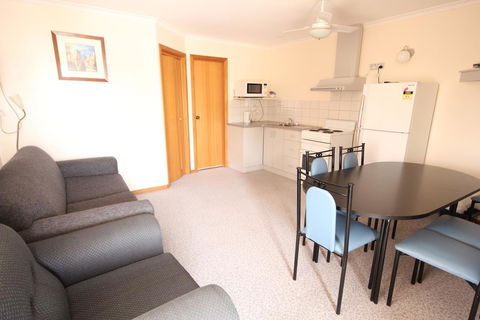 Port Vincent Motel & Apartments - Accommodation Melbourne 20