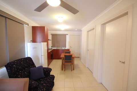 Port Vincent Motel & Apartments - Accommodation Melbourne 8
