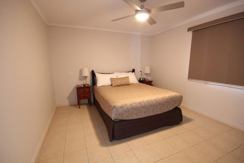 Port Vincent Motel & Apartments - Accommodation Melbourne 5