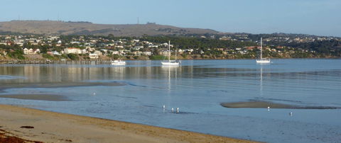 Hilton Beachfront Motel - Melbourne 4u 43