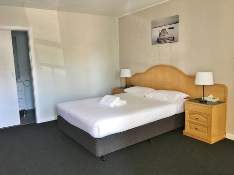 Hilton Beachfront Motel - Melbourne 4u 31