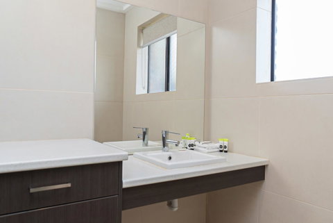 Mick O\'Sheas - Accommodation Melbourne 2