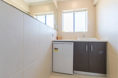 Mick O\'Sheas - Accommodation Melbourne 27