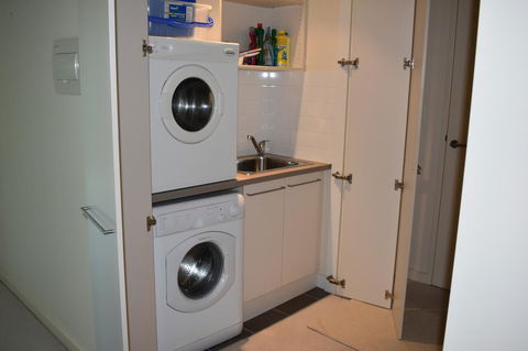 Breakwater Apartment - Accommodation Melbourne 17