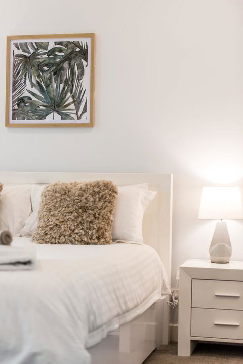 Beachside Luxury & Comfort, Ocean Views In Glenelg - Accommodation Melbourne 13