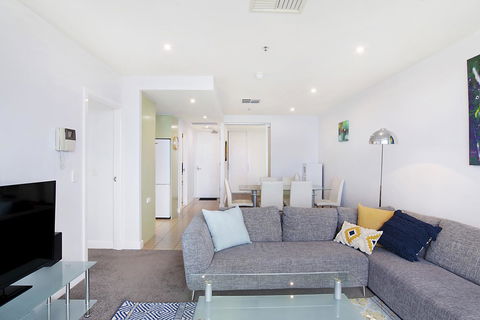 Beachside Luxury & Comfort, Ocean Views In Glenelg - Accommodation Melbourne 10
