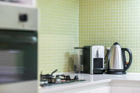 Beachside Luxury & Comfort, Ocean Views In Glenelg - Accommodation Melbourne 15