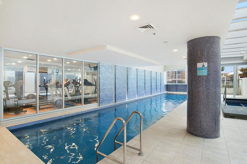 Beachside Luxury & Comfort, Ocean Views In Glenelg - Accommodation Melbourne 5