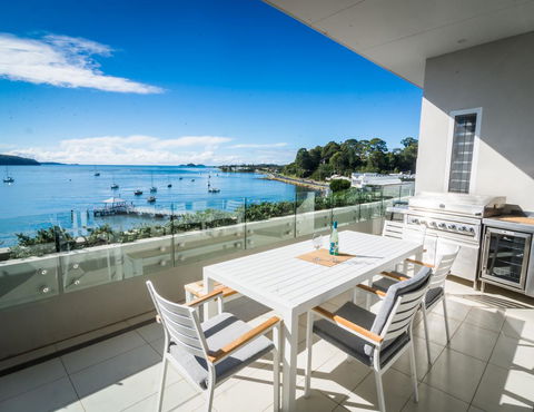 Penthouse On The Promenade - Accommodation Melbourne 3