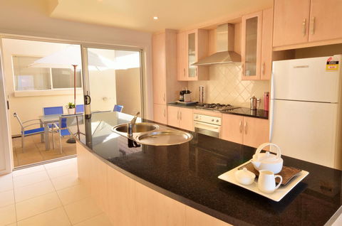 Adelaide Luxury Beach House - Accommodation Melbourne 26