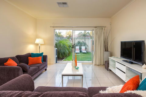 Adelaide Luxury Beach House - Accommodation Melbourne 32