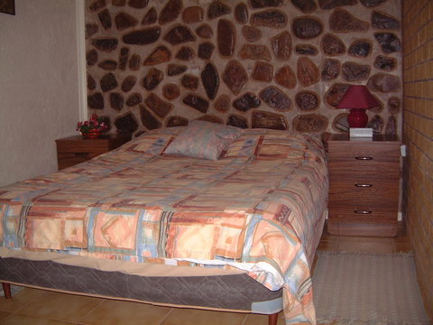 Radeka Downunder Underground Motel - Accommodation Melbourne 8