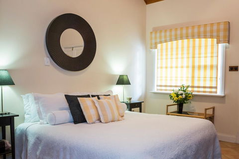 Clare Valley Heritage Retreat - Accommodation Melbourne 11