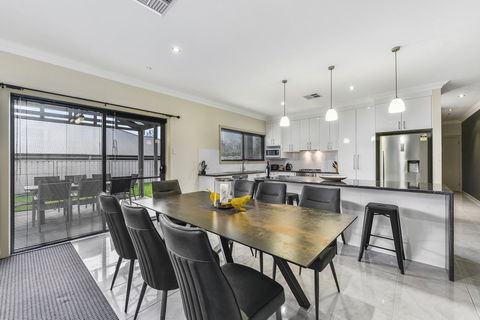 Accommodation On Lansell 2 - Accommodation Melbourne 6