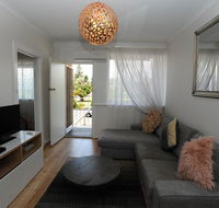 Glenelg Holiday Apartments-The Broadway - Accommodation Melbourne
