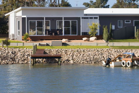 Villa Serra - Accommodation Melbourne 11