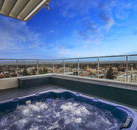 Glenelg Skyline Penthouse - Accommodation Melbourne