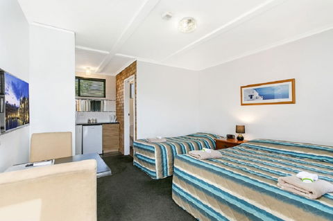 The Ocean Crest - Melbourne 4u 16