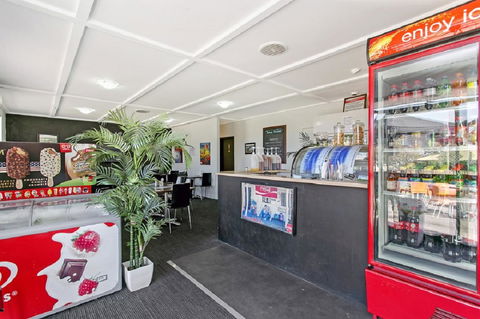 The Ocean Crest - Melbourne 4u 4