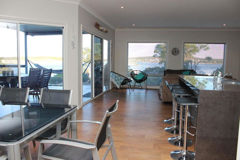 Waterfront On Osprey - Melbourne 4u 7