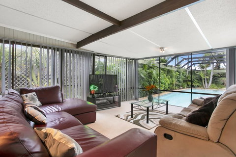 The Palms - Accommodation Melbourne 12