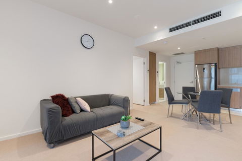 Ther-Rich 2Brm CBD Apartment - Accommodation Melbourne 32