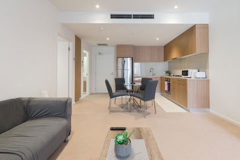 Ther-Rich 2Brm CBD Apartment - Accommodation Melbourne 22