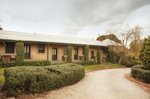 The Rising Sun Hotel - Accommodation Melbourne 6