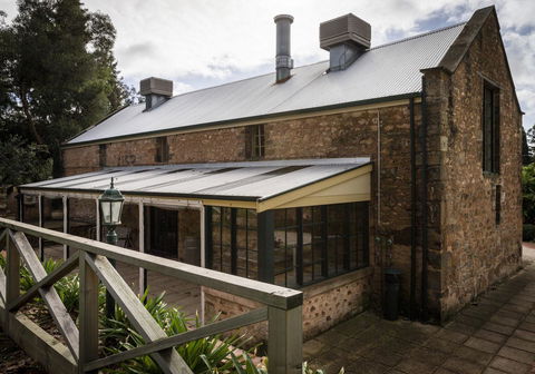 The Rising Sun Hotel - Accommodation Melbourne 0