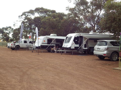 Wudinna Gawler Ranges Motel And Caravan Park - Melbourne 4u 16