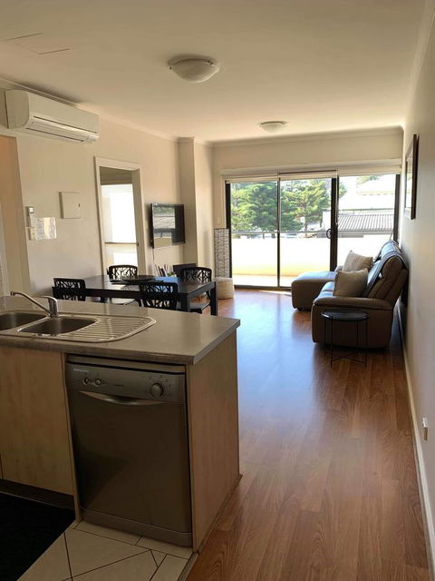 Holdfast Shores Apartments - Accommodation Melbourne 1