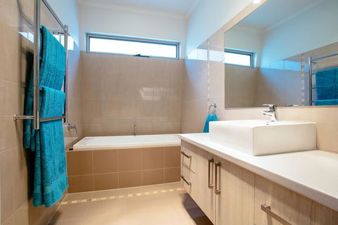 Seasalt - Accommodation Melbourne 12