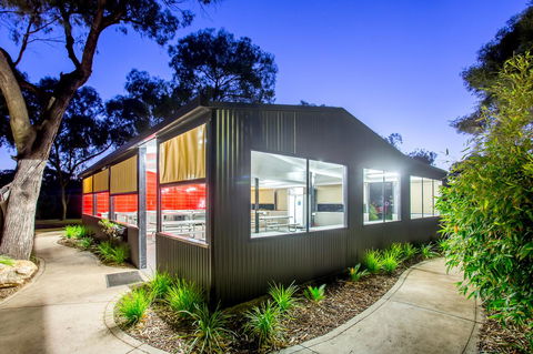 BIG4 Renmark Riverfront Holiday Park - Accommodation Melbourne 44