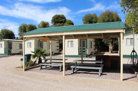 Ardrossan Caravan Park - Melbourne 4u 15
