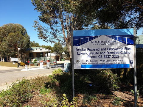 Ardrossan Caravan Park - Melbourne 4u 0