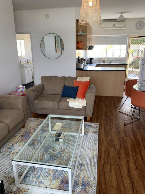 Sunshine Three - Accommodation Melbourne 7