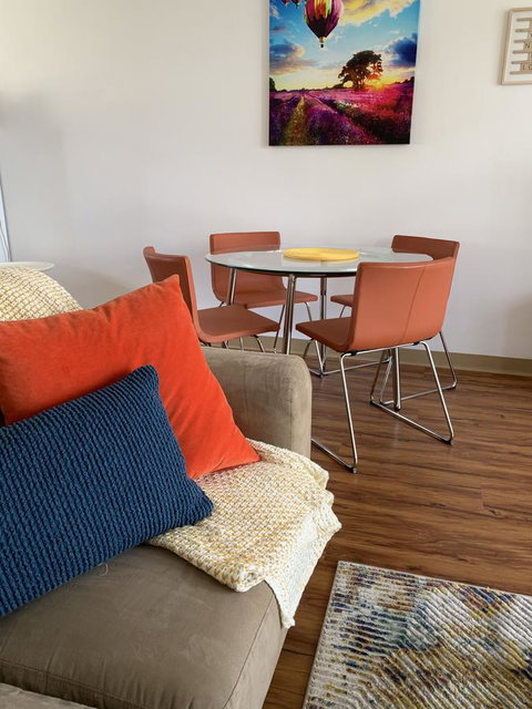 Sunshine Three - Accommodation Melbourne 10