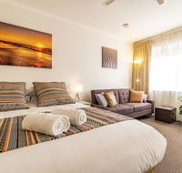 Ocean Sunset Glenelg Central Studios - Accommodation Melbourne