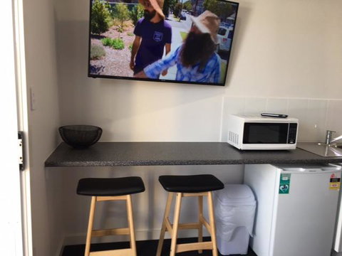 Port Lincoln Shark Apartment 3 - Accommodation Melbourne 13