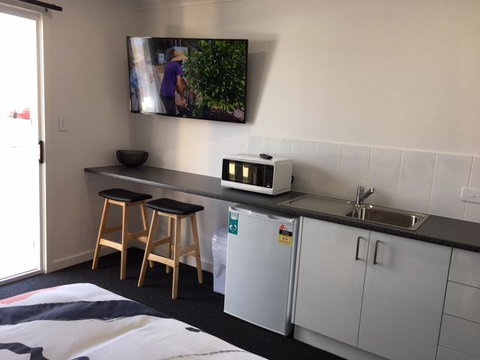 Port Lincoln Shark Apartment 3 - Accommodation Melbourne 15