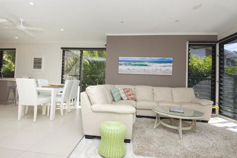 Boom 6 Boomerang Beach - Melbourne 4u 2